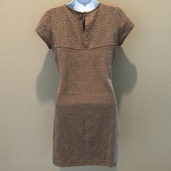Lovely day brown beige eyelet Crochet Lace Stretch Dress Sz Small‎ - Picture 6 of 10